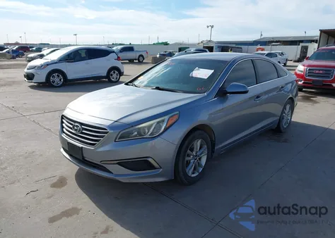 2016 Hyundai Sonata Se z USA, uszkodzony, nr VIN 5NPE24AF9GH326838